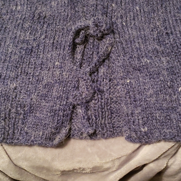 Sweater vest - Picture 3 of 3